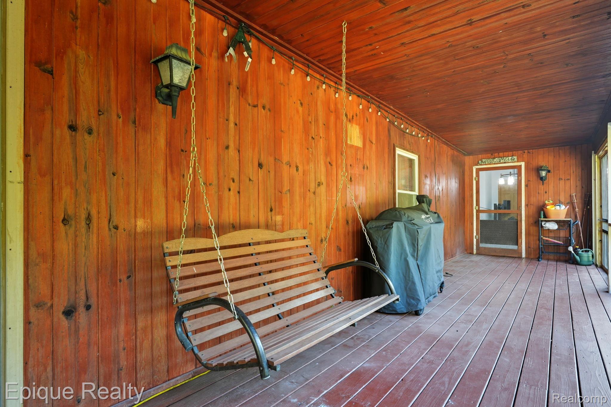 8150 Runyan Lake Road Fenton, MI 48430 - Photo 28 of 41 49-web-or-mls-RGC08708.jpg