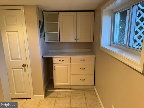 $3,400 | 713 Bethlehem Pike, Glenside, PA 19038