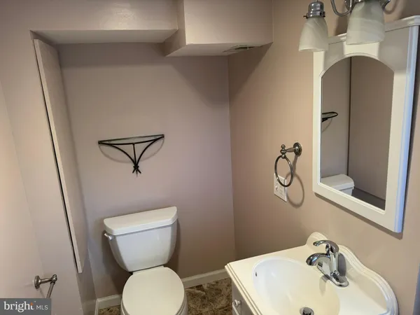 $3,400 | 713 Bethlehem Pike, Glenside, PA 19038