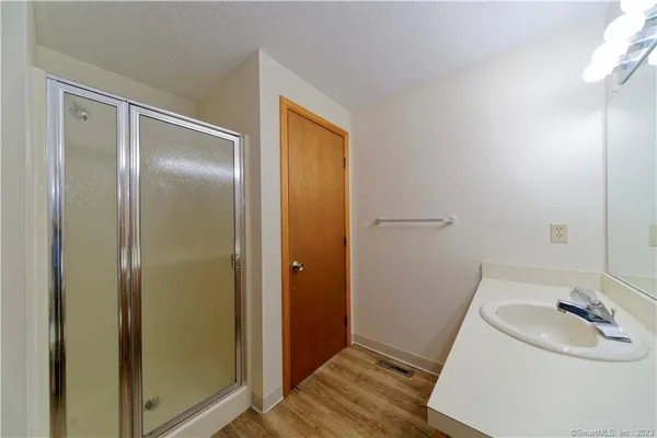 $2,450 | 107 Ivy Lane, Unit 107, South Windsor, CT 06074