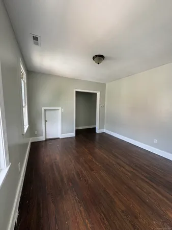 $2,000 | 63 Lombard Street, Unit 3, New Haven, CT 06513