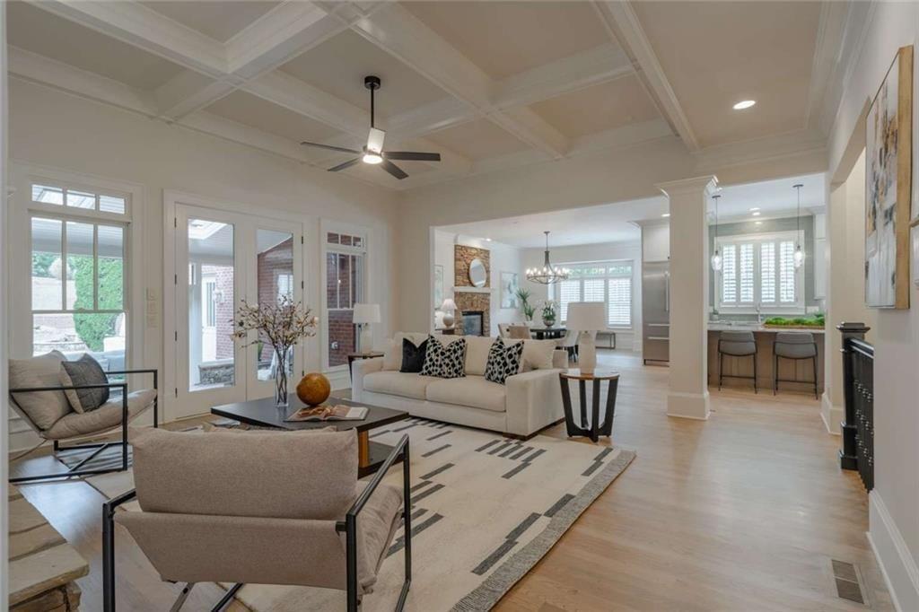 1364 Manget Way Dunwoody, GA 30338 - Photo 17 of 66