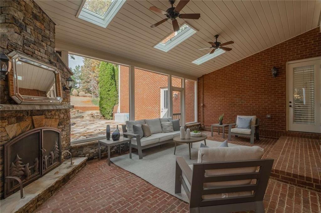 1364 Manget Way Dunwoody, GA 30338 - Photo 50 of 66