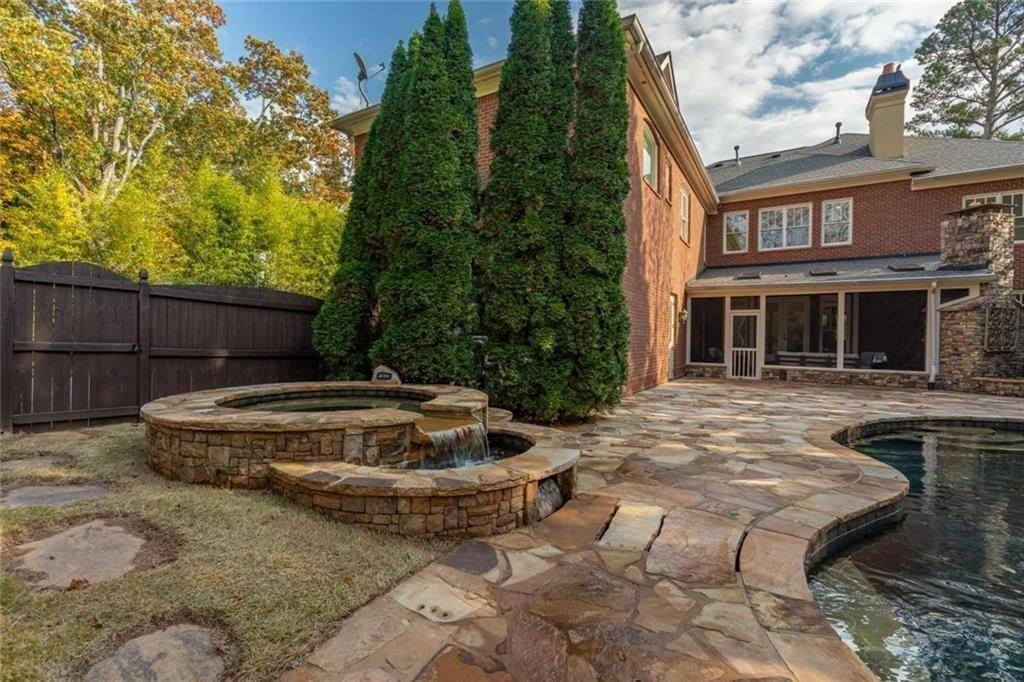 1364 Manget Way Dunwoody, GA 30338 - Photo 55 of 66