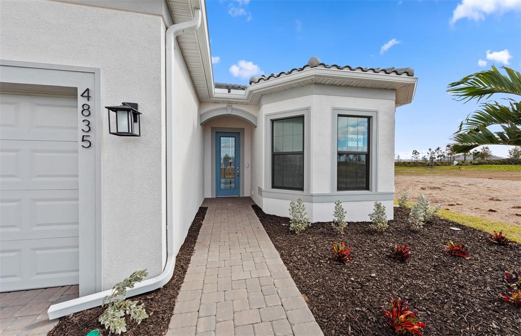 4835 Ivy Pearl Way Lakewood Ranch, FL 34211 - Photo 5 of 33