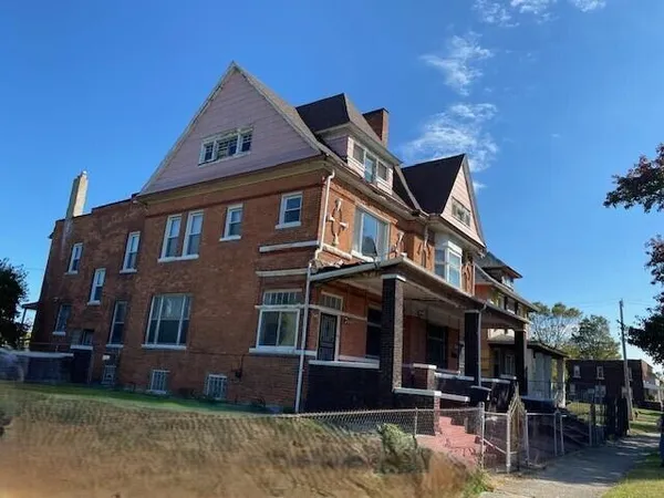 $260,000 | 744 West Grand Boulevard, Detroit, MI 48216