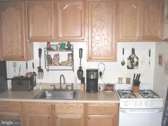 12314 Veirs Mill Road Silver Spring, MD 20906 - Photo 4 of 4 Kitchen