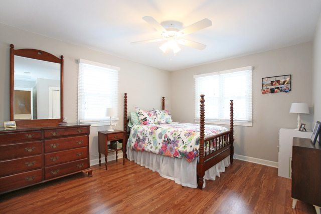 720 41st Street Downers Grove, IL 60515 - Photo 10 of 20