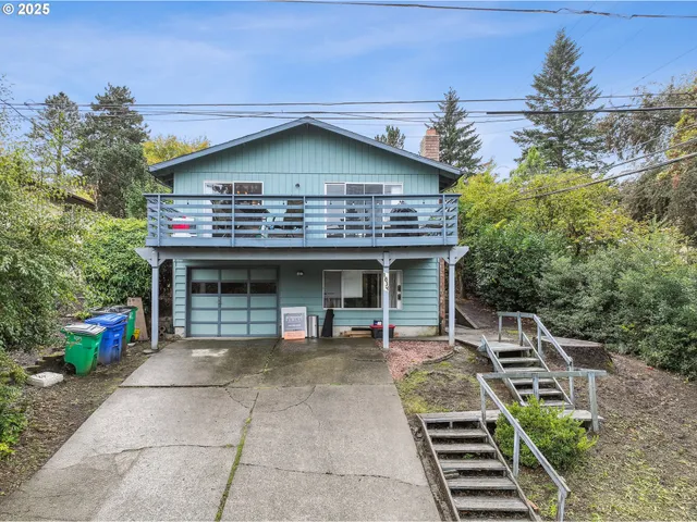 a view of a house with porch