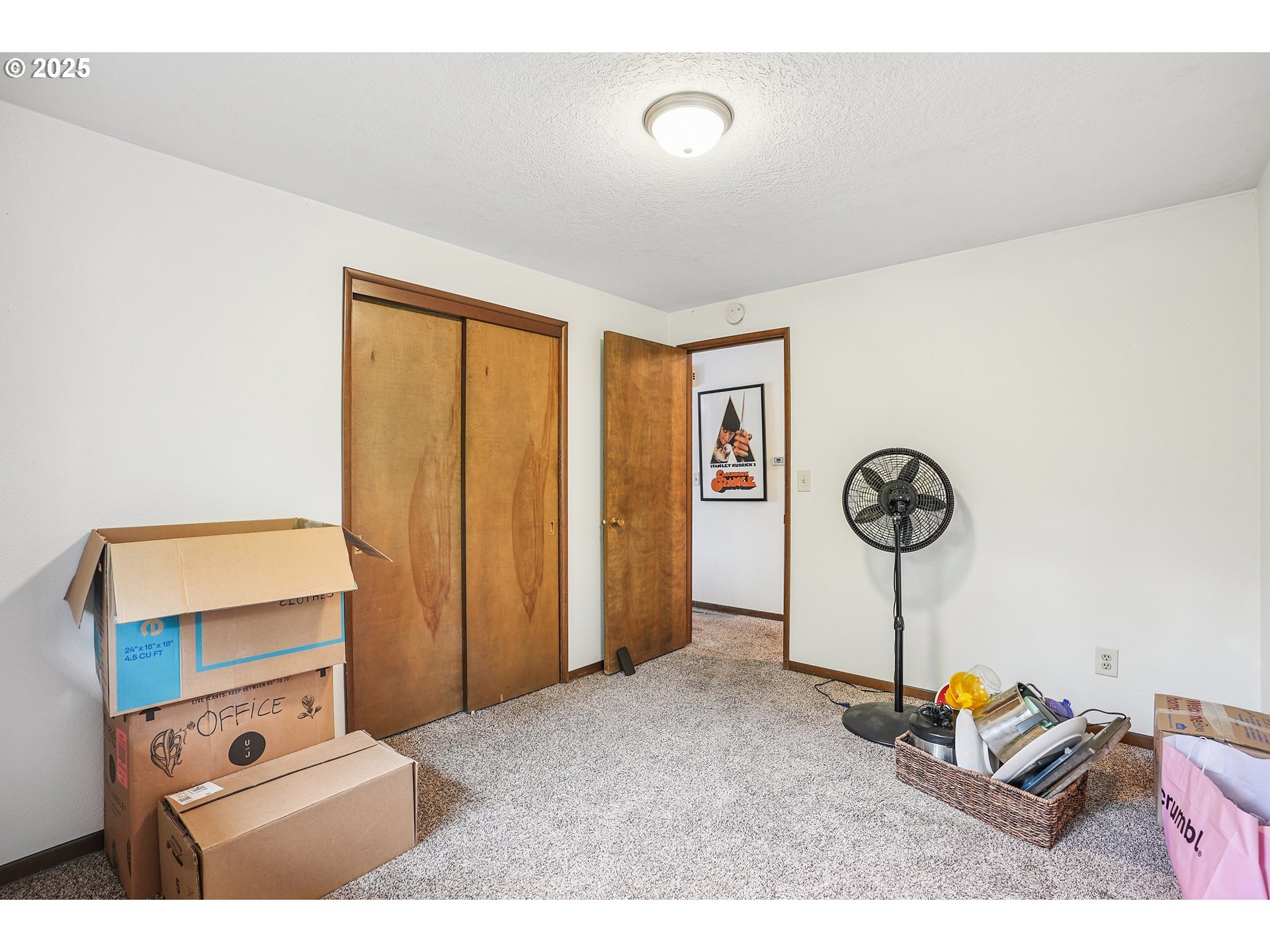 1834 Southwest Miles Street Portland, OR 97219 - Photo 15 of 42