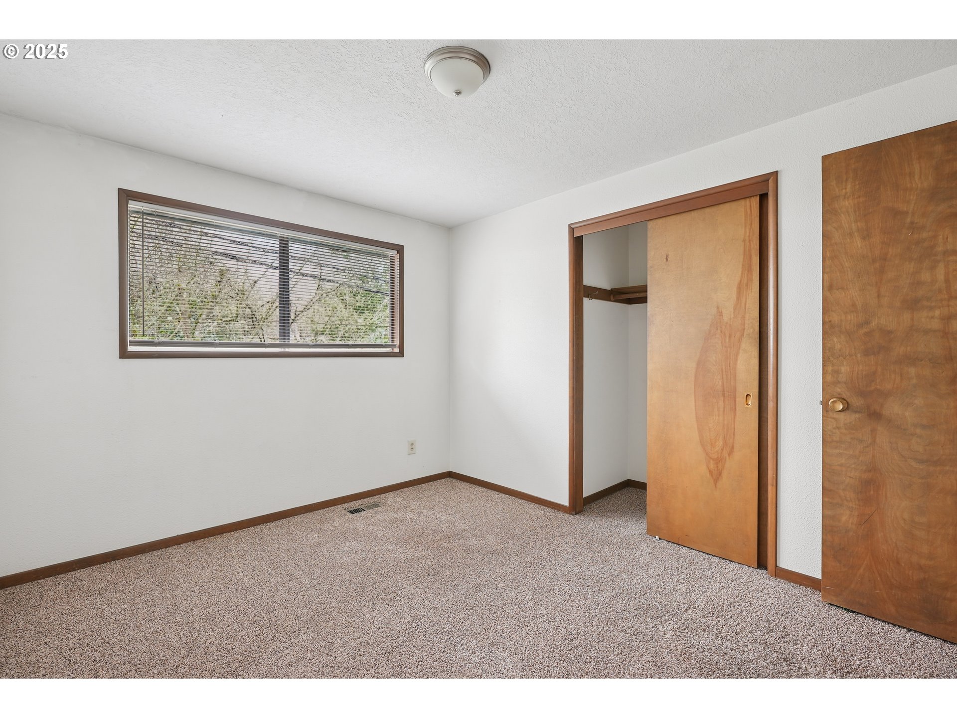 1834 Southwest Miles Street Portland, OR 97219 - Photo 33 of 42