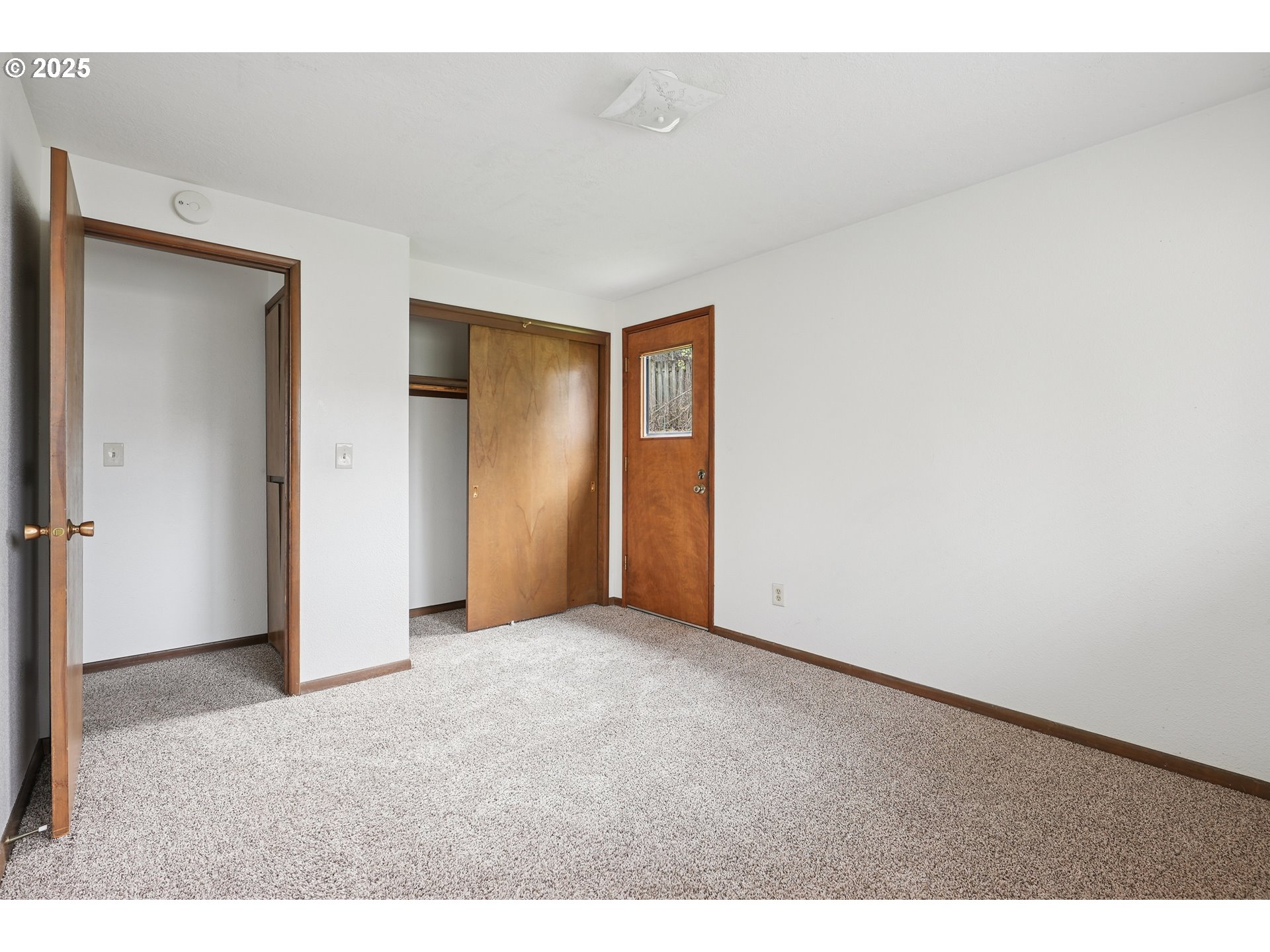 1834 Southwest Miles Street Portland, OR 97219 - Photo 38 of 42