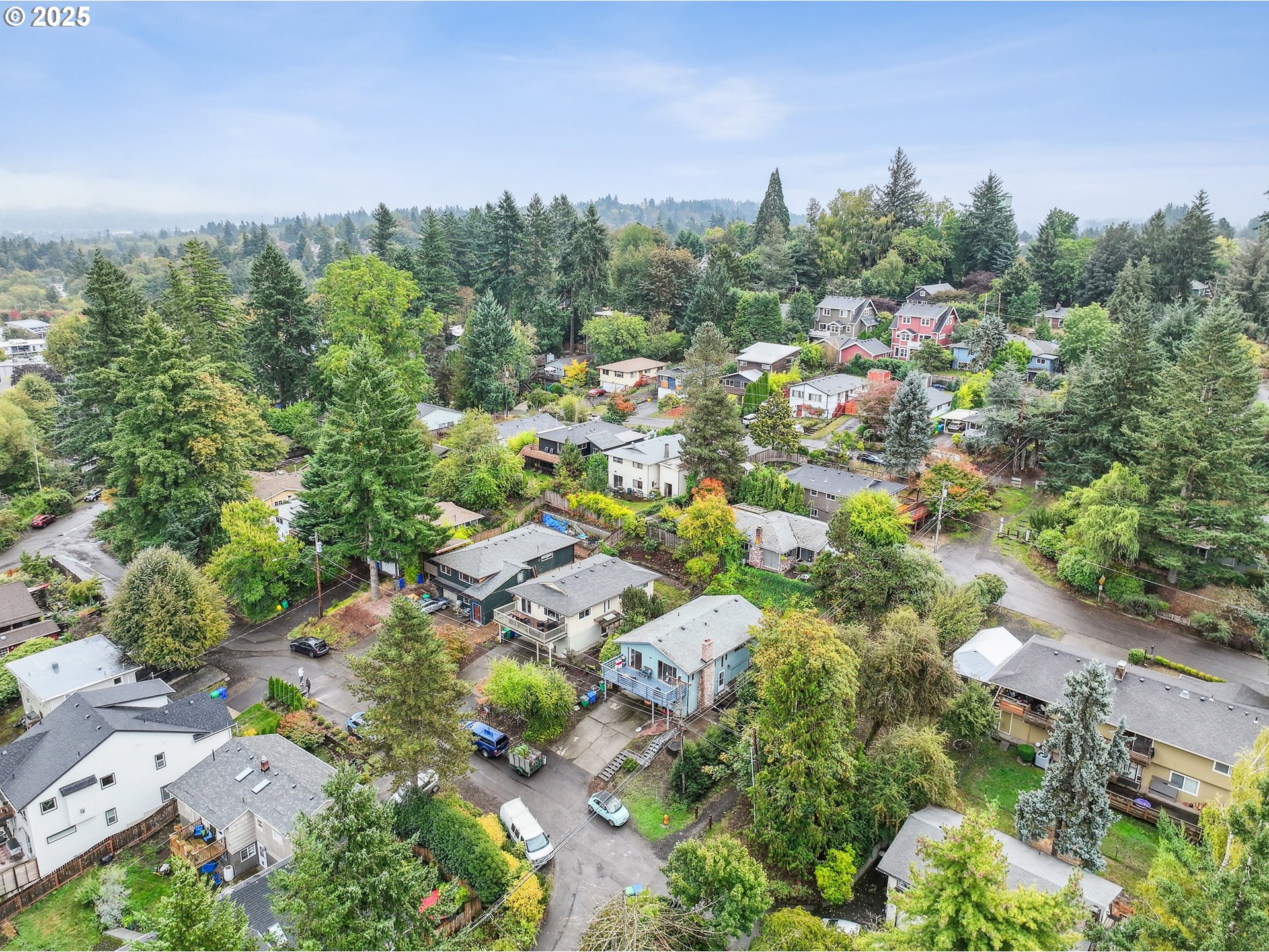 1834 Southwest Miles Street Portland, OR 97219 - Photo 4 of 42