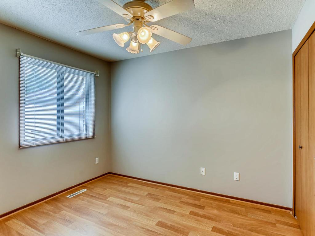 14620 Embry Path Apple Valley, MN 55124 - Photo 12 of 24 Gallery Image 12
