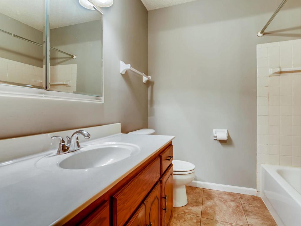 14620 Embry Path Apple Valley, MN 55124 - Photo 14 of 24 Gallery Image 14