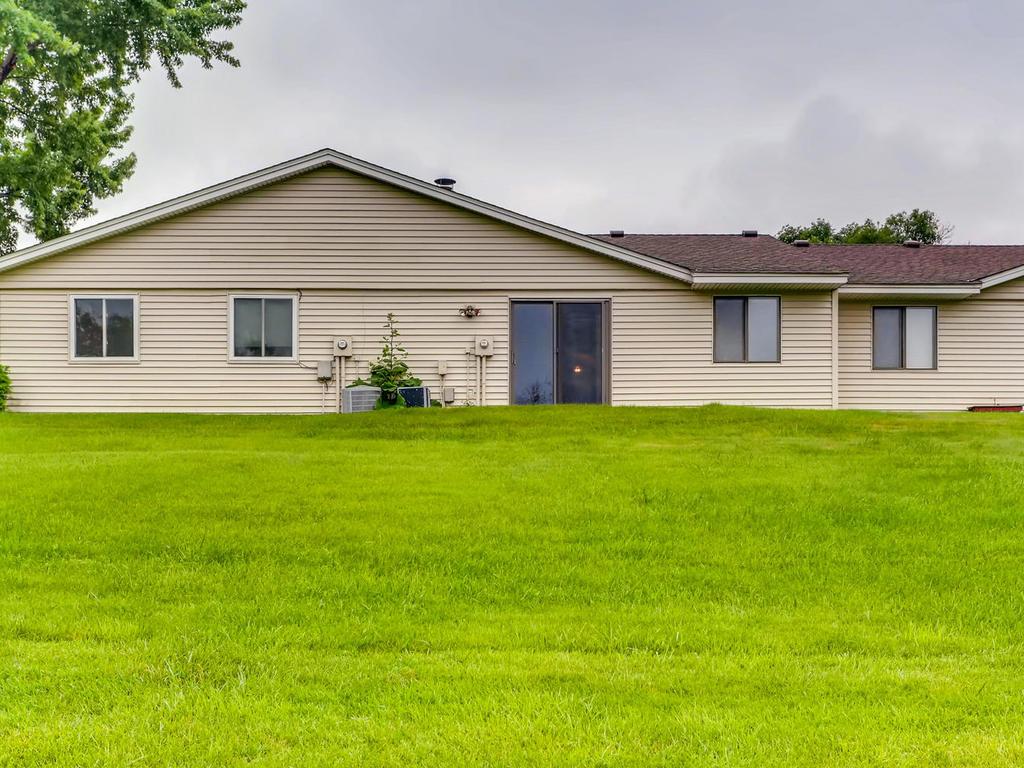 14620 Embry Path Apple Valley, MN 55124 - Photo 17 of 24 Gallery Image 17