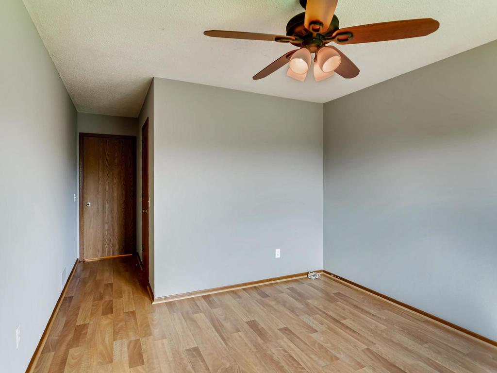 14620 Embry Path Apple Valley, MN 55124 - Photo 10 of 24 Gallery Image 10