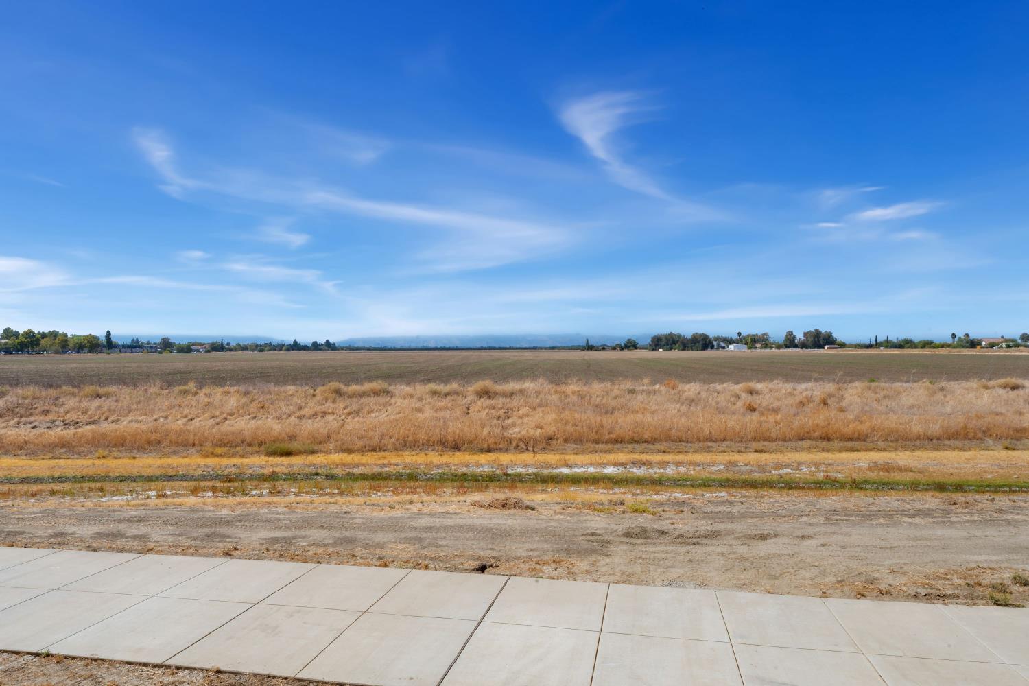 5597 Thomson Loop Davis, CA 95616 - Photo 39 of 40 Gallery Image 39