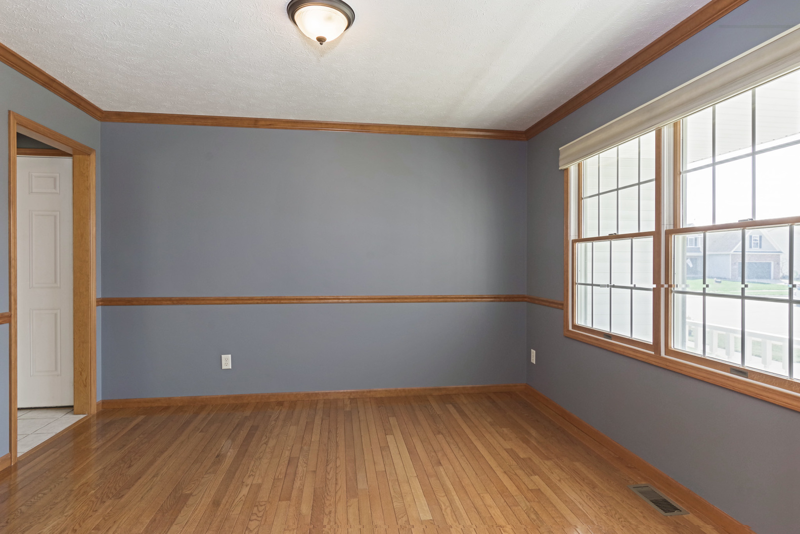 3138 Auburn Road Bloomington, IL 61704 - Photo 12 of 102