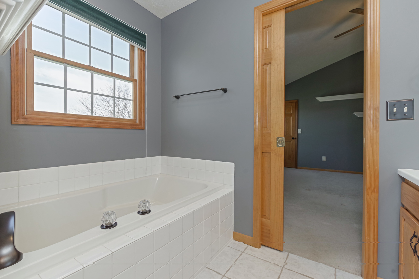 3138 Auburn Road Bloomington, IL 61704 - Photo 23 of 102