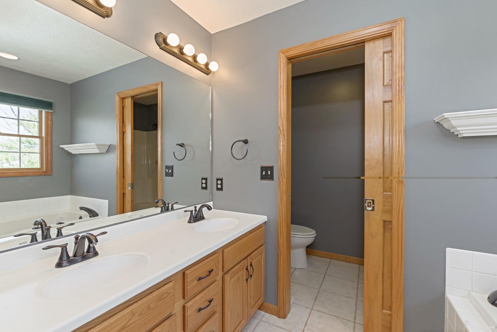 3138 Auburn Road Bloomington, IL 61704 - Photo 29 of 102