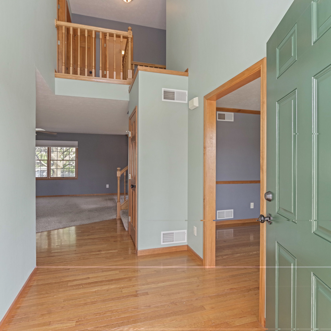 3138 Auburn Road Bloomington, IL 61704 - Photo 7 of 102