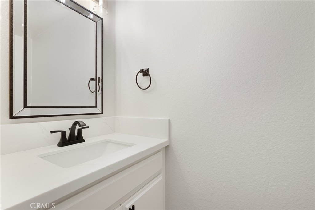 226 Greenmoor Irvine, CA 92614 - Photo 18 of 56