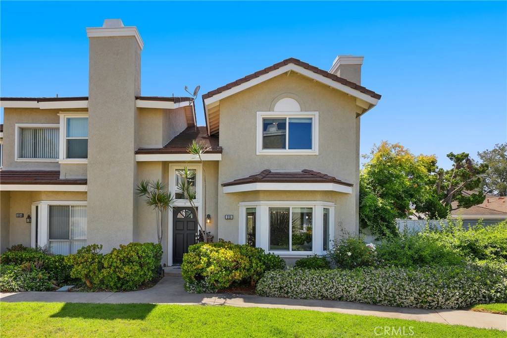 226 Greenmoor Irvine, CA 92614 - Photo 2 of 56