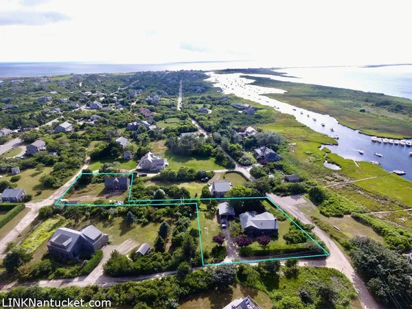 $2,995,000 | 8 M Street, Nantucket, MA 02554