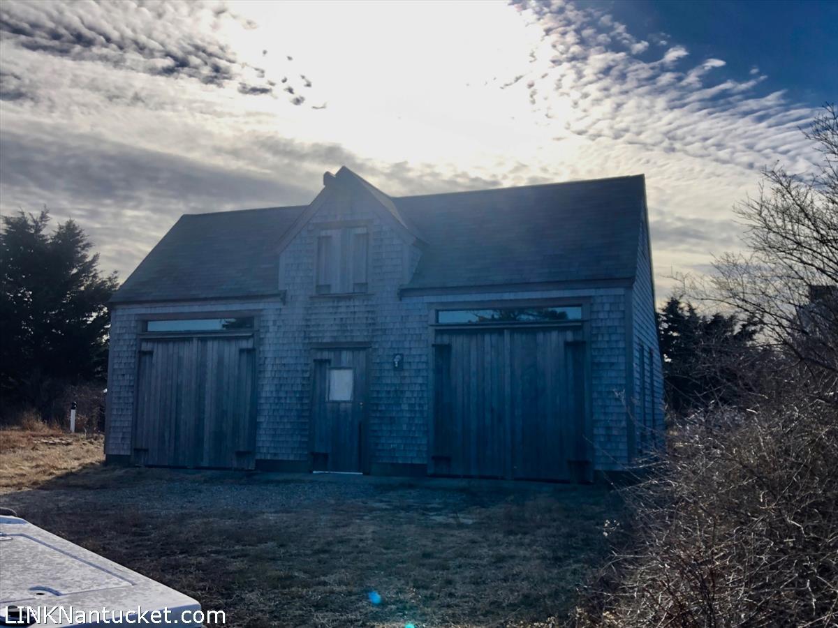 8 M Street Nantucket, MA 02554 - Photo 18 of 20