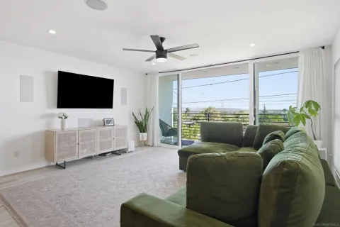 $1,599,000 | 2354 Chalcedony Street, San Diego, CA 92109