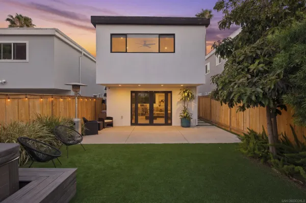 $1,599,000 | 2354 Chalcedony Street, San Diego, CA 92109