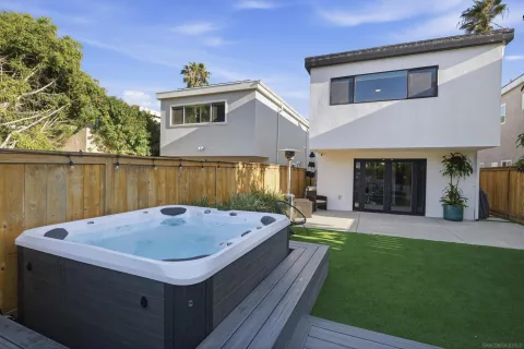 $1,599,000 | 2354 Chalcedony Street, San Diego, CA 92109