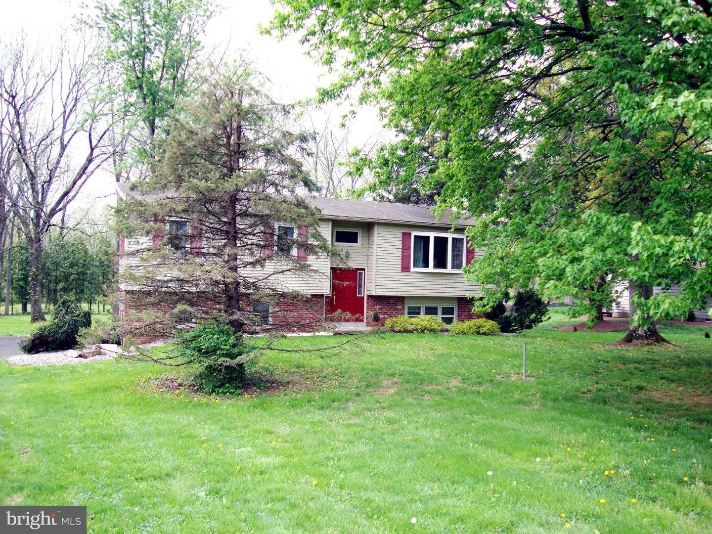 3430 Highway 212 Riegelsville, PA 18077 - Photo 1 of 16 Gallery Image 1