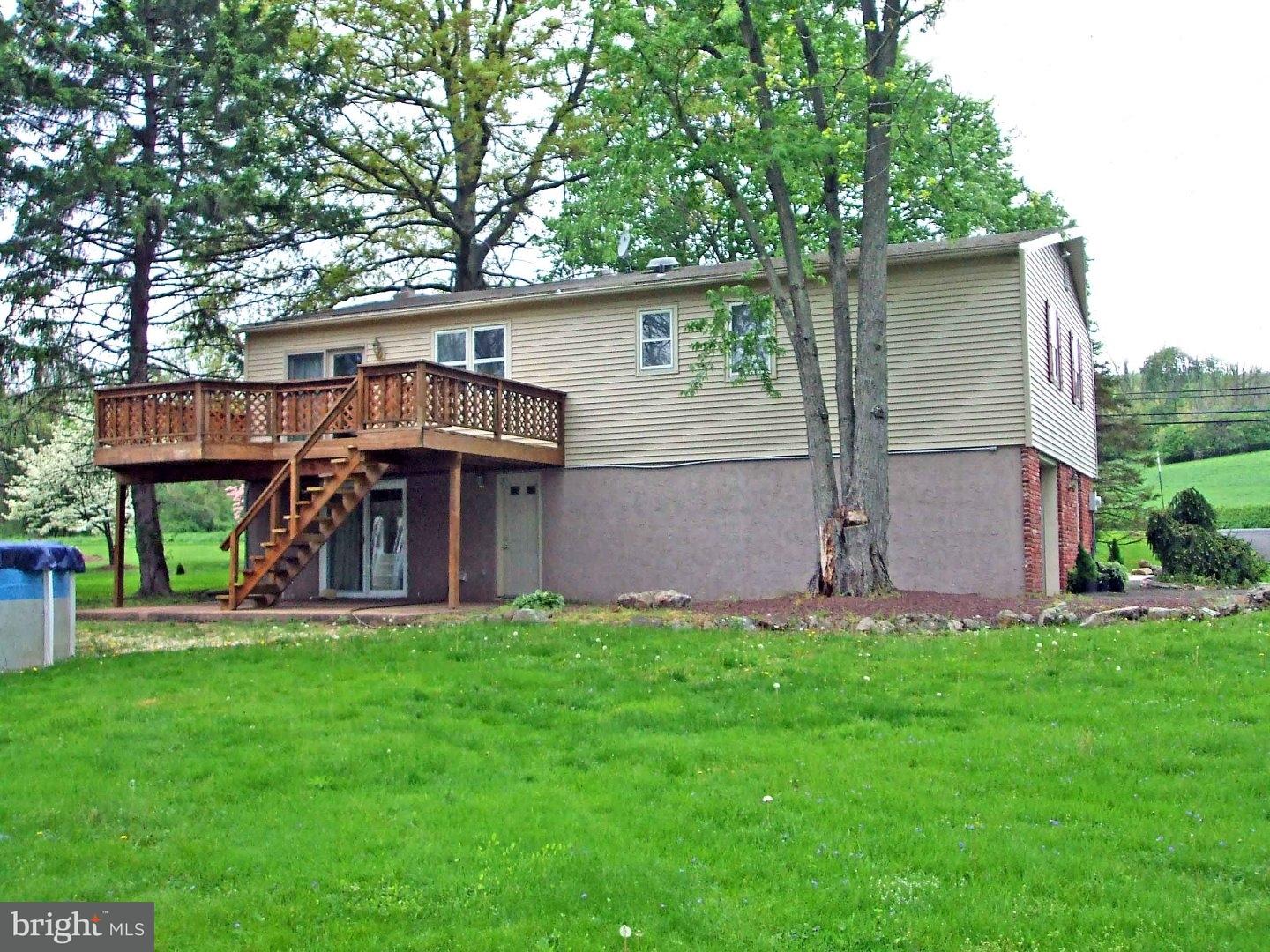 3430 Highway 212 Riegelsville, PA 18077 - Photo 2 of 16 Gallery Image 2