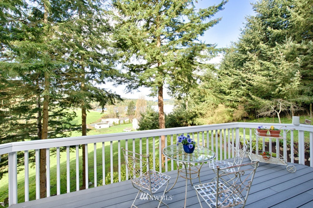 5149 Campbell Lake Road Anacortes, WA 98221 - Photo 18 of 25 Gallery Image 18