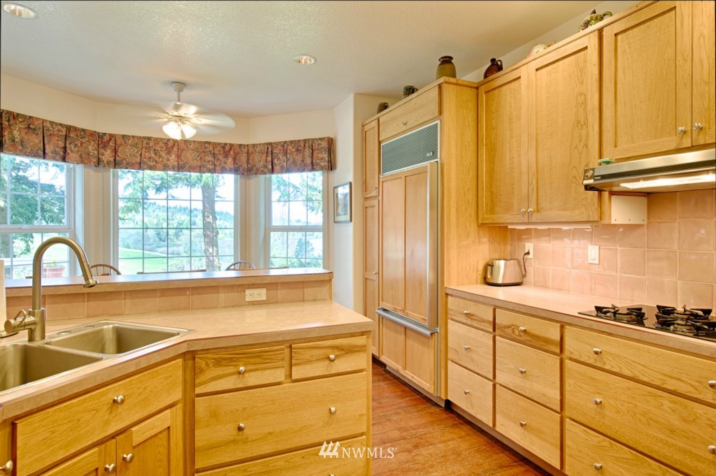 5149 Campbell Lake Road Anacortes, WA 98221 - Photo 5 of 25 Gallery Image 5