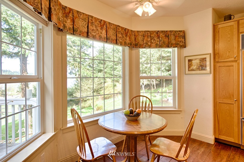 5149 Campbell Lake Road Anacortes, WA 98221 - Photo 7 of 25 Gallery Image 7