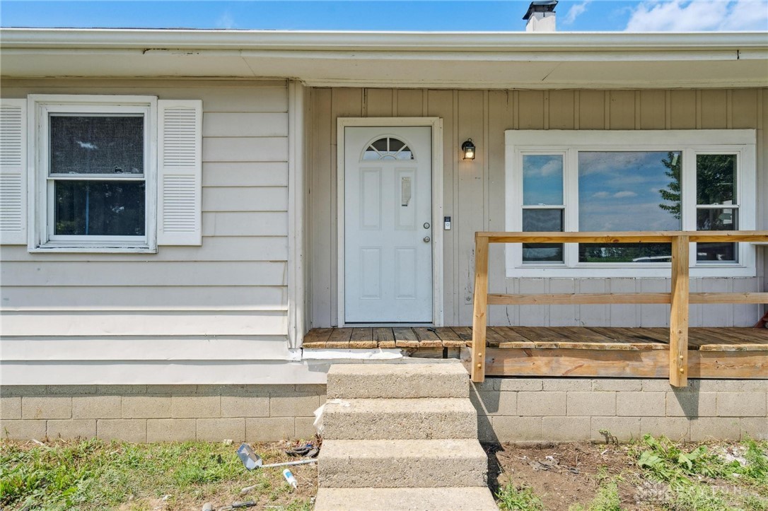 4842 Manchester Road Franklin, OH 45005 - Photo 4 of 19 Gallery Image 4