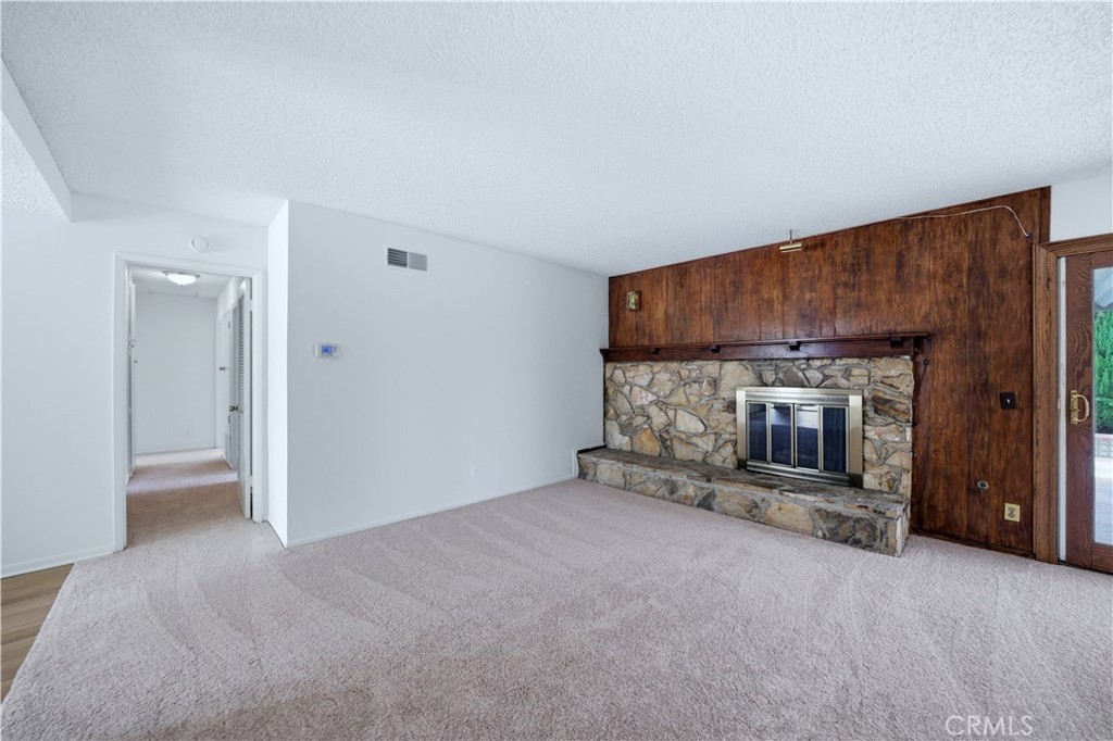 1362 Mauna Loa Road Tustin, CA 92780 - Photo 15 of 38