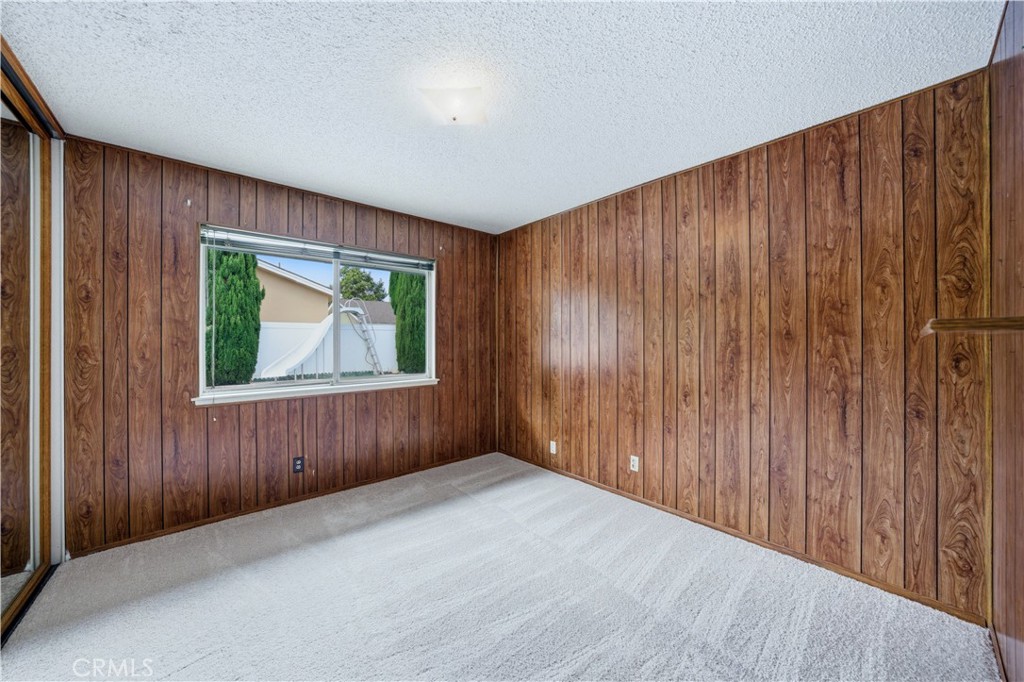 1362 Mauna Loa Road Tustin, CA 92780 - Photo 17 of 38