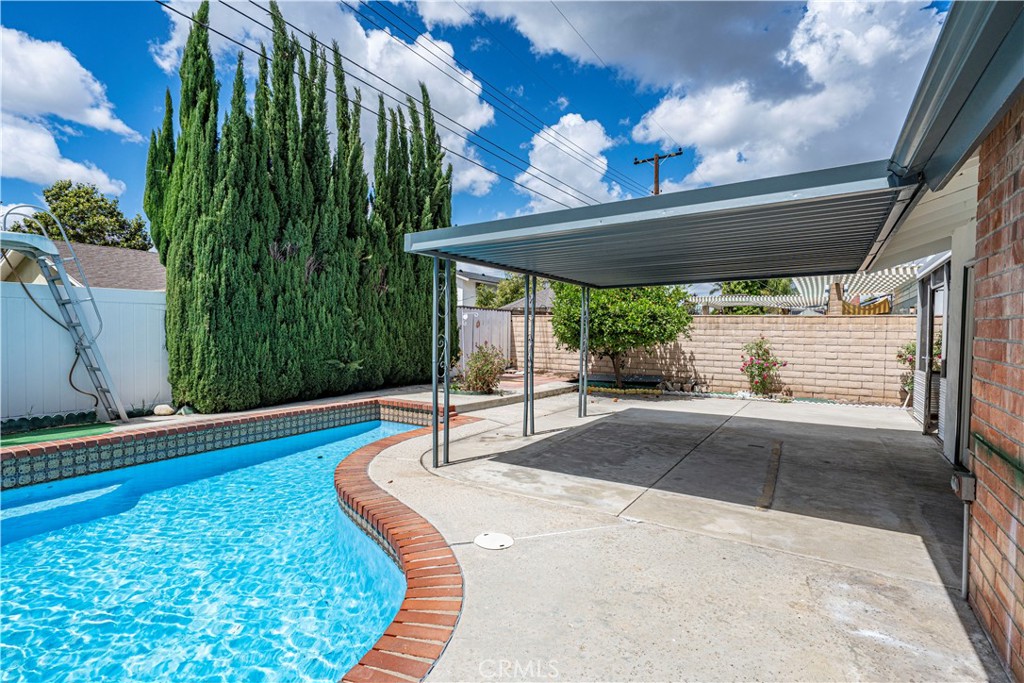 1362 Mauna Loa Road Tustin, CA 92780 - Photo 33 of 38