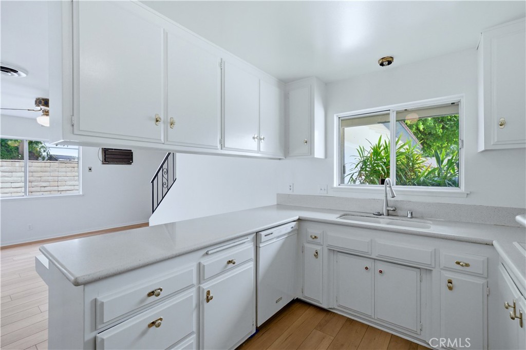 1362 Mauna Loa Road Tustin, CA 92780 - Photo 7 of 38