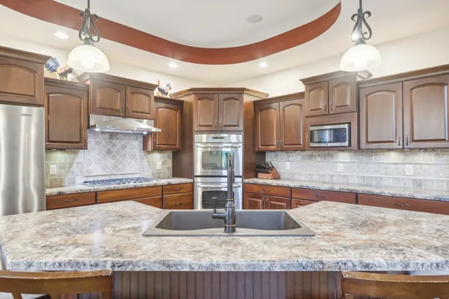 $675,000 | 3811 Riege, Deerfield, WI 53531