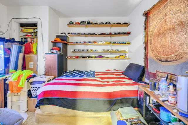 $289,000 | 118 West Donovan Avenue, Woodstock, IL 60098