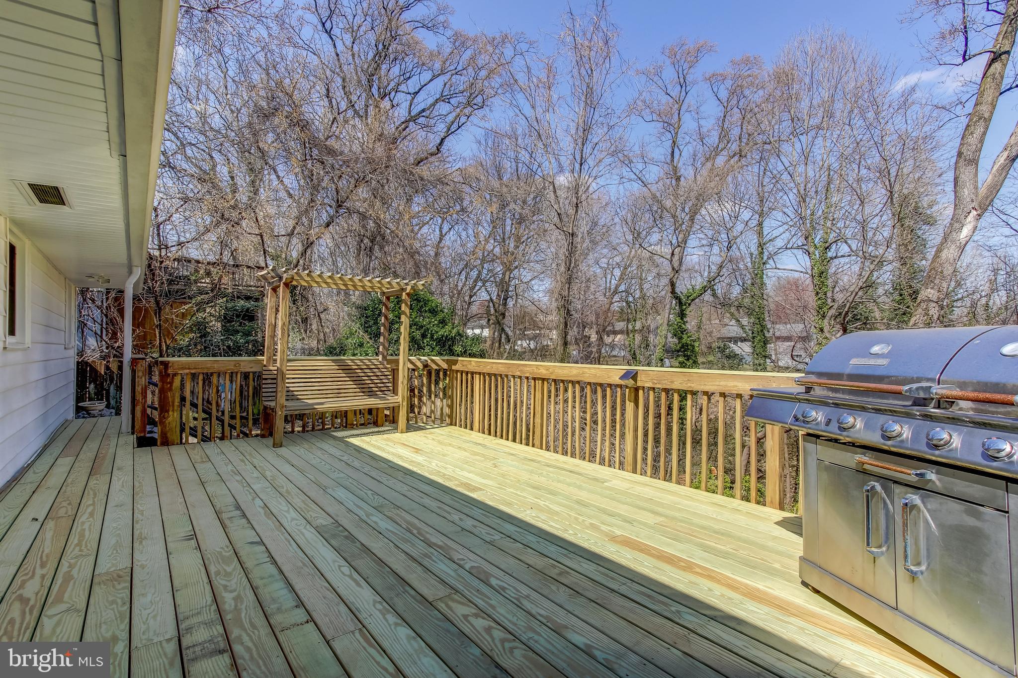 3608 Lakota Road Alexandria, VA 22303 - Photo 12 of 32 Super Size 24 X 14 Outdoor Deck!