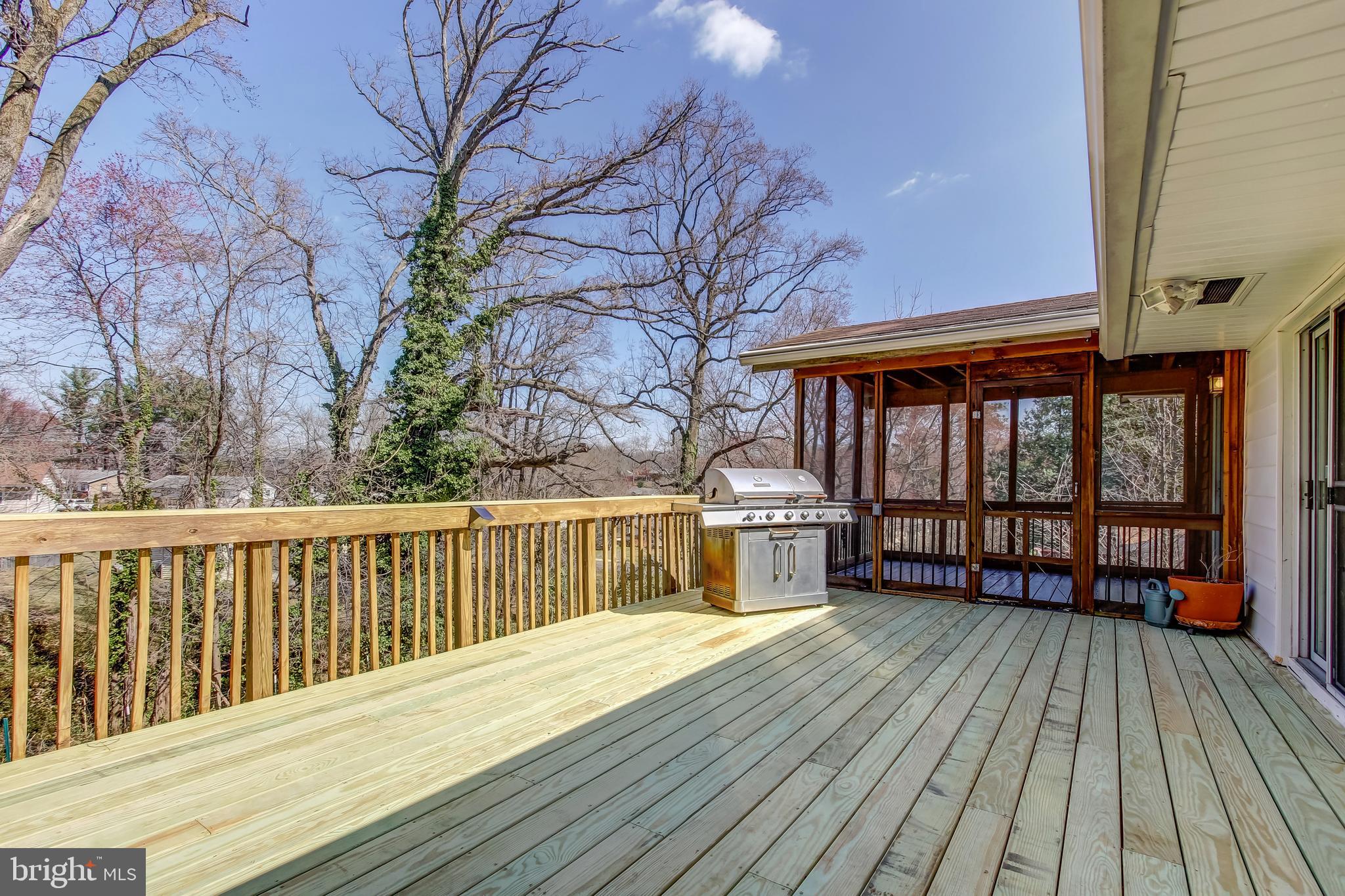 3608 Lakota Road Alexandria, VA 22303 - Photo 13 of 32 Opposite View of Outdoor Deck and Screened Porch