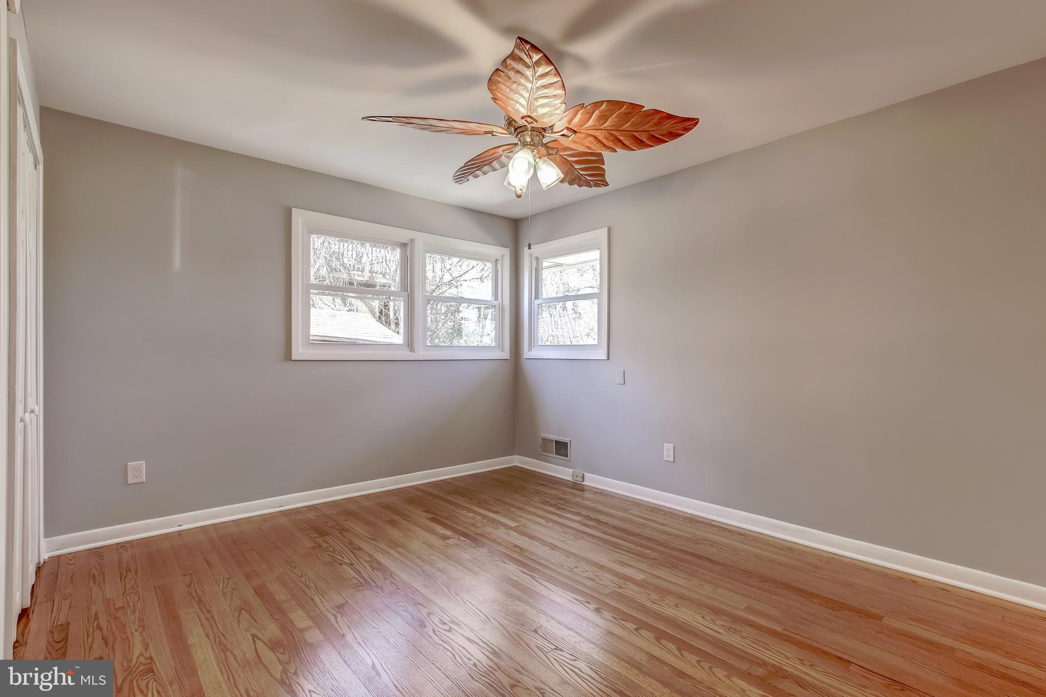 3608 Lakota Road Alexandria, VA 22303 - Photo 15 of 32 Master Bedroom - Main Level