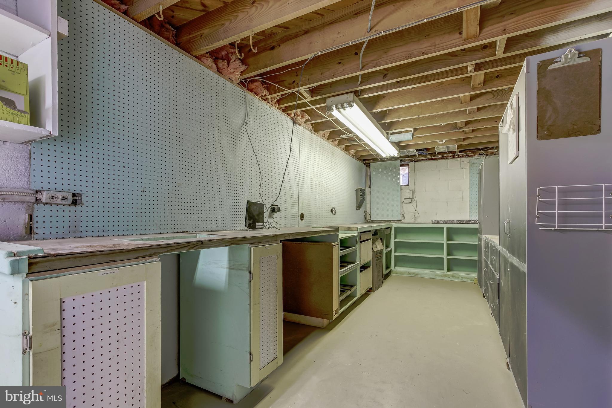 3608 Lakota Road Alexandria, VA 22303 - Photo 27 of 32 Workshop with Built-Ins Conveying - Lower Level