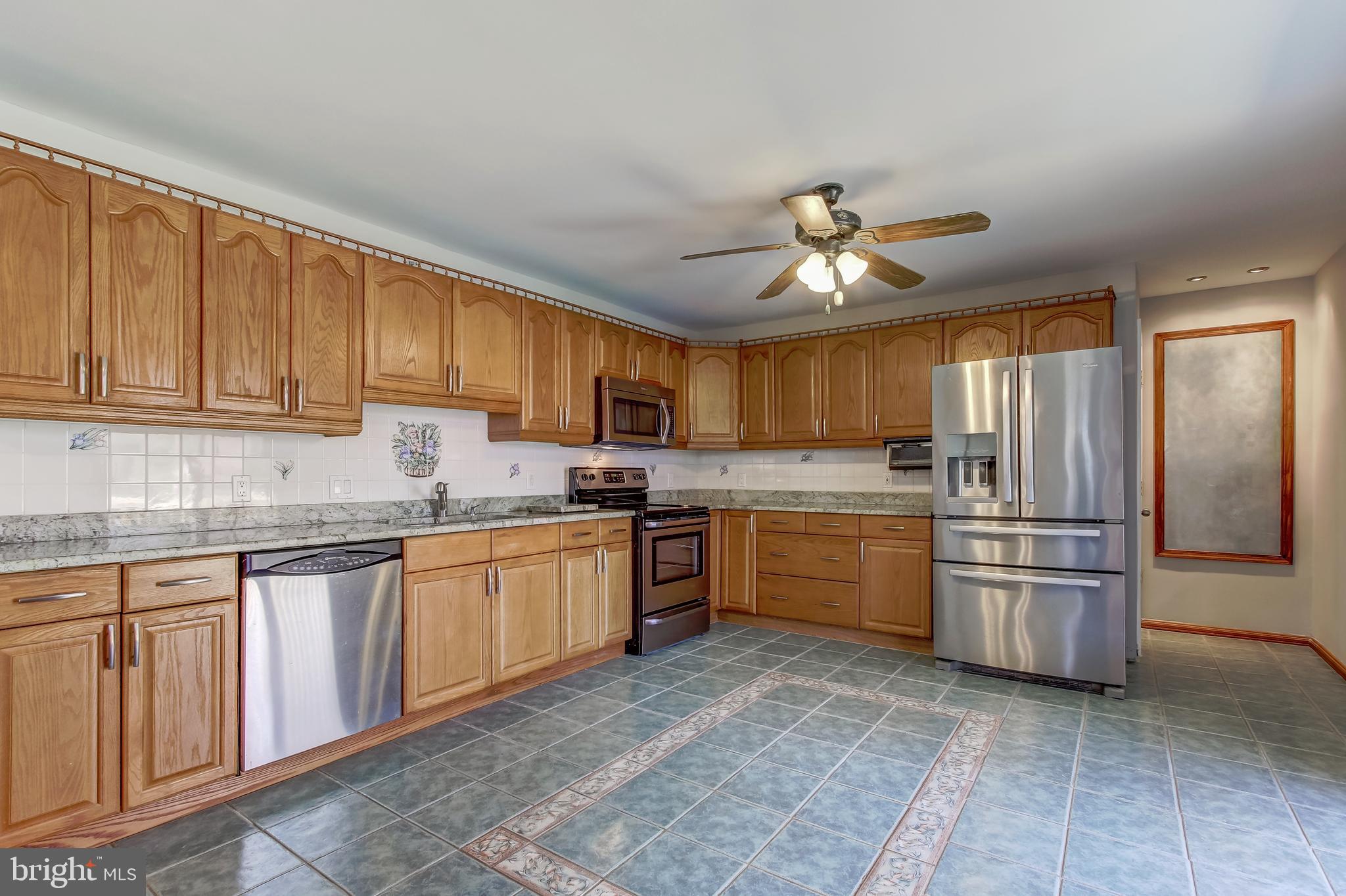 3608 Lakota Road Alexandria, VA 22303 - Photo 7 of 32 Completely Renovated Kitchen